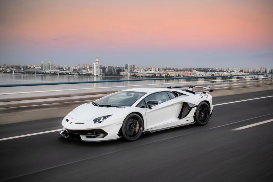  Lamborghini Aventador SVJ 2018 года  (WW) (фото 39 из 53)